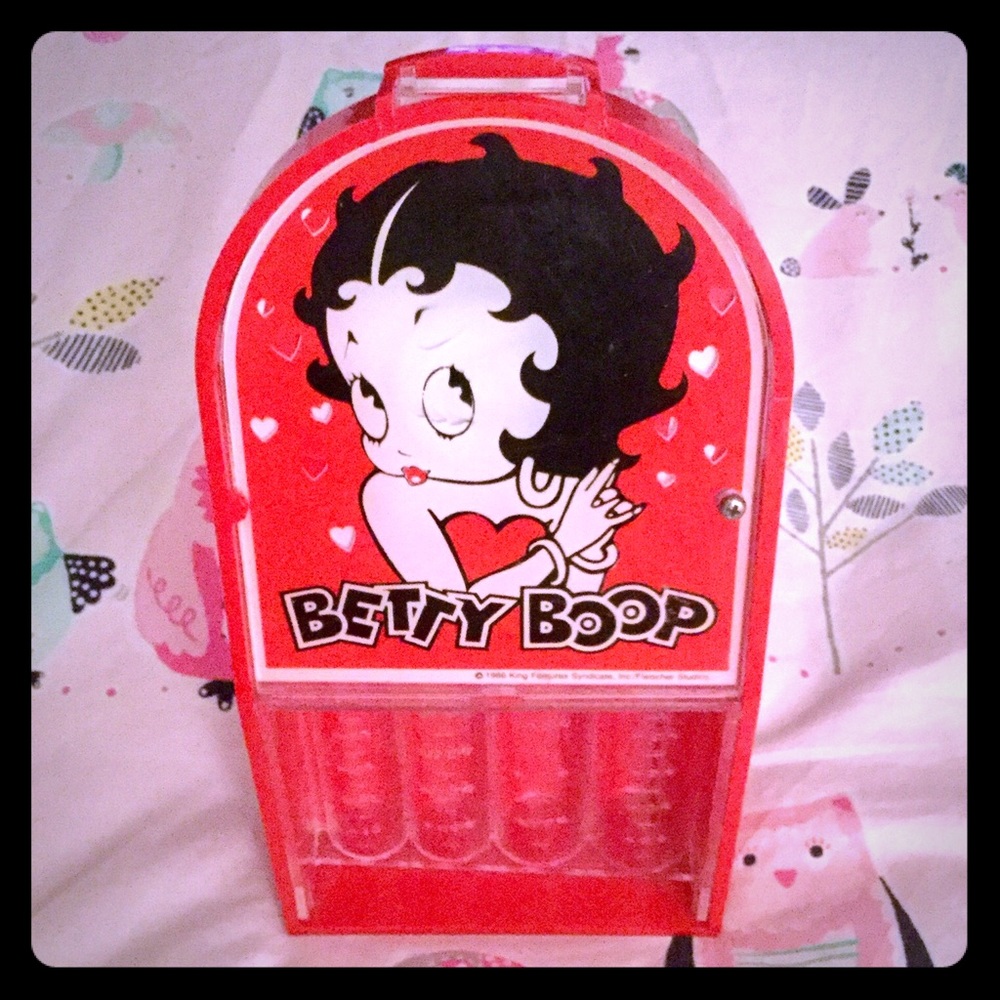 👠Vintage Betty Boop Coin Holder!👠